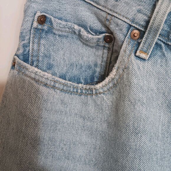 Levi's Original Fit 501 Men's Jeans Sz 31x32 Light Wash Straight Leg Button Fly - Picture 5 of 13